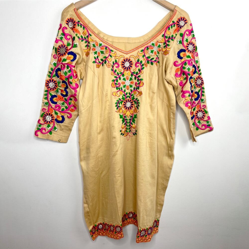 Vintage Indian Embroidered Kurta Tunic Dress Top Sz M Yellow Floral Boho Folk